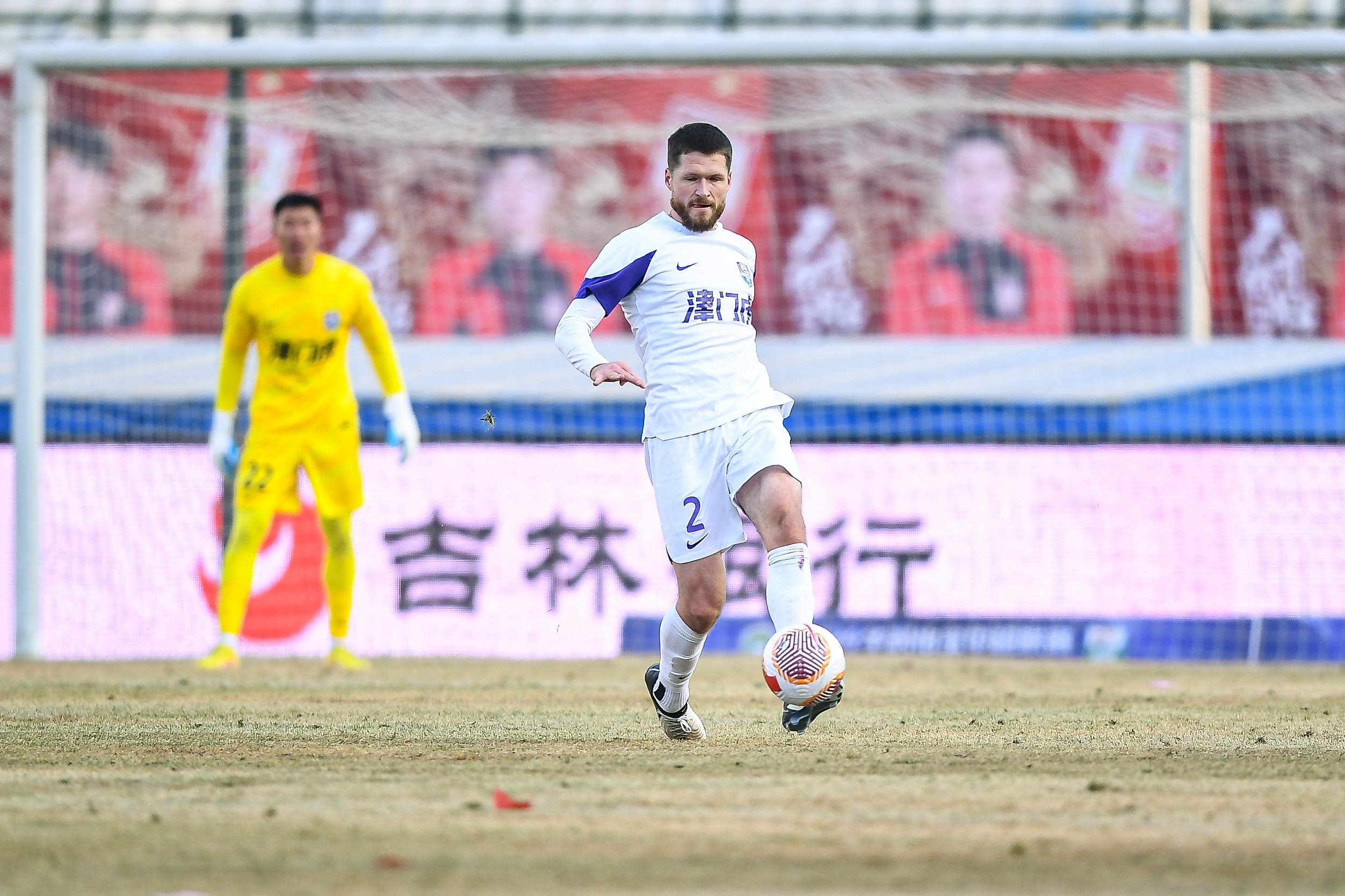  津門虎舊將亞冠對決格蘭特勝出，津媒：他離開津門虎因存?zhèn)‰[患